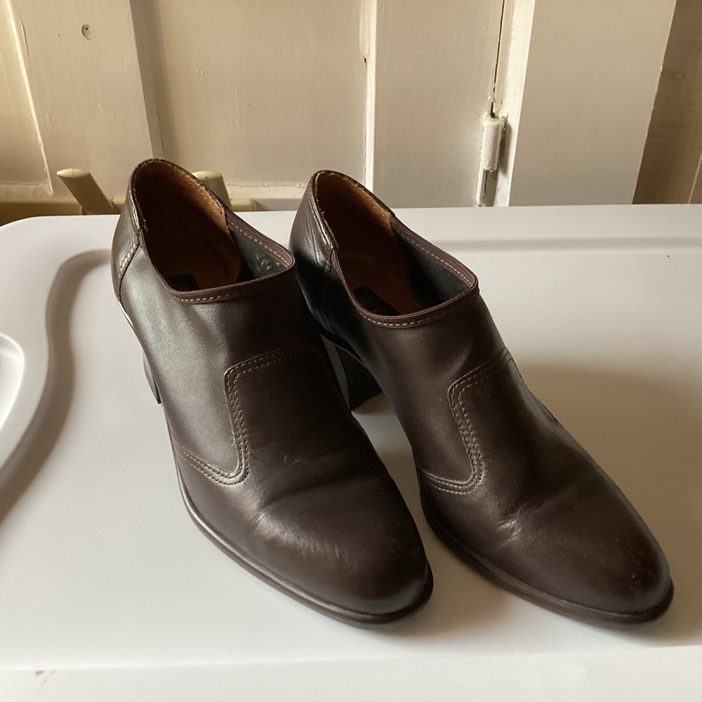 Bruno De Milano Brown Leather Ankle Boots, Size 5 1/2 M